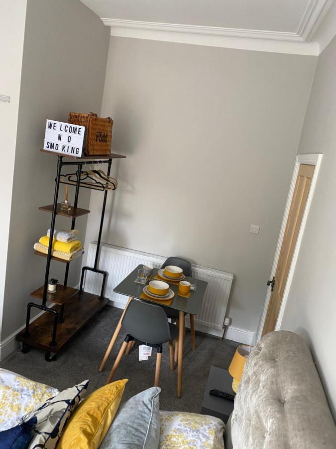 Cambridge Villas Private Studio Литам Сент Аннс Екстериор снимка